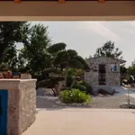 The Secret Garden Villa *