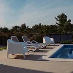 The Secret Garden Villa Vela Luka
