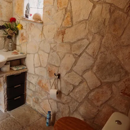 Vila The Secret Garden Vela Luka