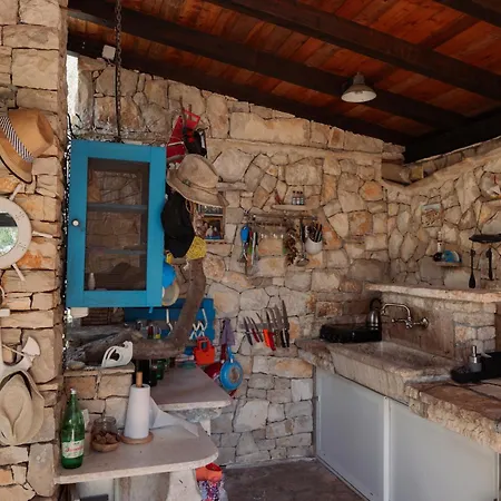 Vila The Secret Garden Vela Luka