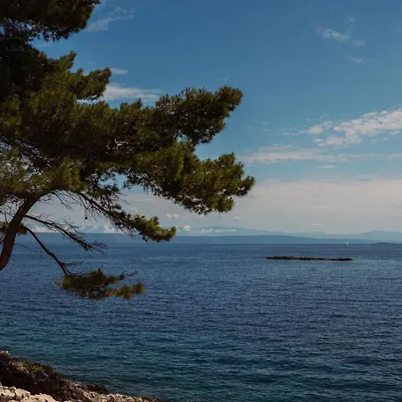 Vila The Secret Garden