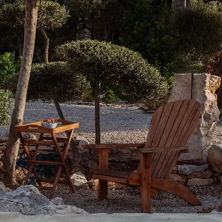 The Secret Garden Villa Vela Luka