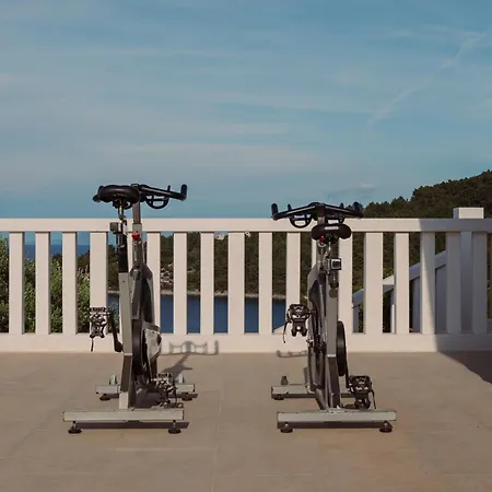 The Secret Garden Vila