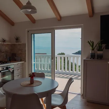 The Secret Garden Vila *