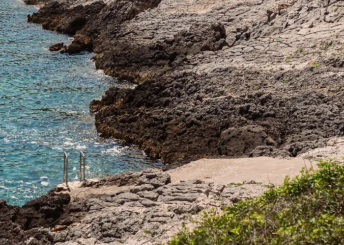 The Secret Garden Villa Vela Luka