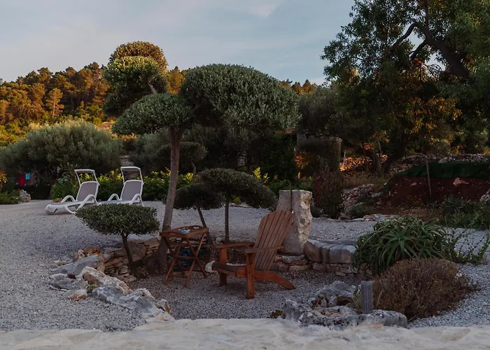 The Secret Garden Vela Luka