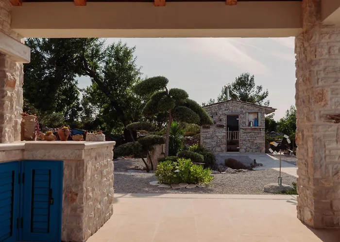 The Secret Garden Villa *